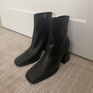 ALOHAS south leather black boots